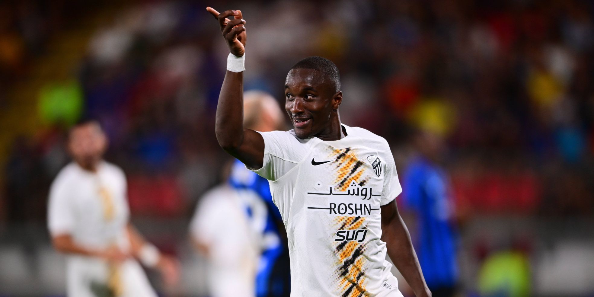 Bayer Leverkusen bekommt Konkurrenz um Moussia Diaby