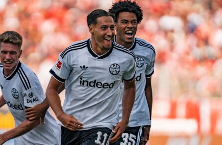 Erfolgreich bei Eintracht Frankfurt und Comunio: Younes Ebnoutalib