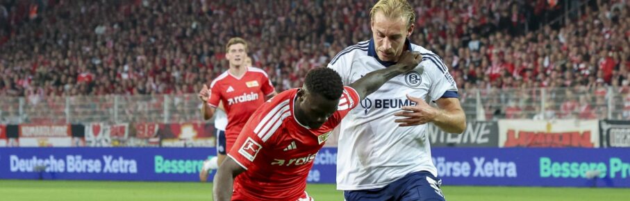 Timo Becker vom FC Schalke 04