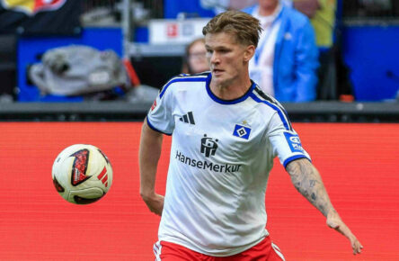 David Möller Wolfe bei seinem HSV-Debüt.