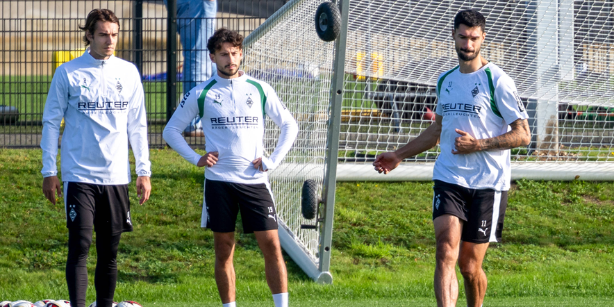 Nicolas Kühn (mittig) könnte Gladbach bereits am Wochenende