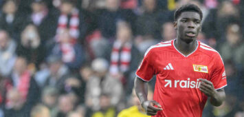 im Bild v.l.: Mekhi Gray Union Berlin, 32, GER, Berlin, Fussball, 1. FC Union Berlin vs Borussia Dortmund, BVB 09, in der Alten Försterei, 17.10.2026, DFB/DFL REGULATIONS PROHIBIT ANY USE OF PHOTOGRAPHS AS IMAGE SEQUENCES AND/OR QUASI-VIDEO, *** Pictured, from left: Mekhi Gray, Union Berlin, 32, GER, Berlin, soccer, 1. FC Union Berlin vs. Borussia Dortmund, BVB 09, at the Alte Försterei, October 17, 2026, DFB and DFL regulations prohibit any use of photographs as image sequences and/or quasi-video, Copyright: HMBxMedia/UwexKoch