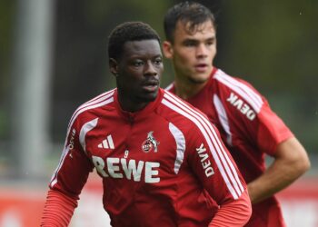Ragnar Ache und Thijs Dallinga vom 1. FC Köln