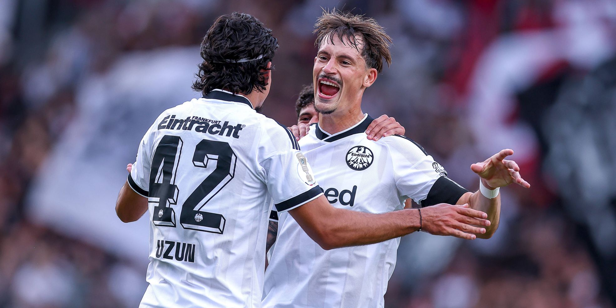 Robin Koch und Can Uzun von Eintracht Frankfurt