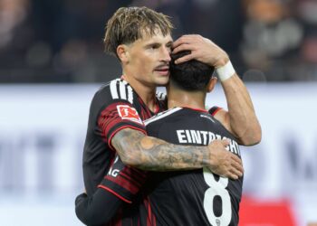 Robin Koch und Fares Chaibi von Eintracht Frankfurt