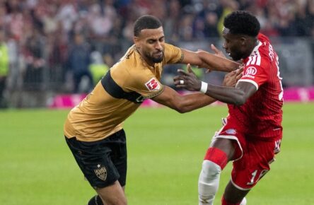 GER, Bayern, Muenchen, Fussball, FC Bayern Muenchen - VfB Stuttgart, in der Allianz Arena, Muenchen, Bundesliga, 1. Spieltag, 28.08.26, v.l. Josha Vagnoman (VfB Stuttgart, 4), Alphonso Davies (FC Bayern Muenchen, 19), im Zweikampf um den Ball DFL DFB regulations prohibit any use of photographs as image sequences and or quasi-video, Copyright: HMB-Media MichaelxNibel